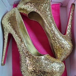 Temptress Glitter pumps (NEW)